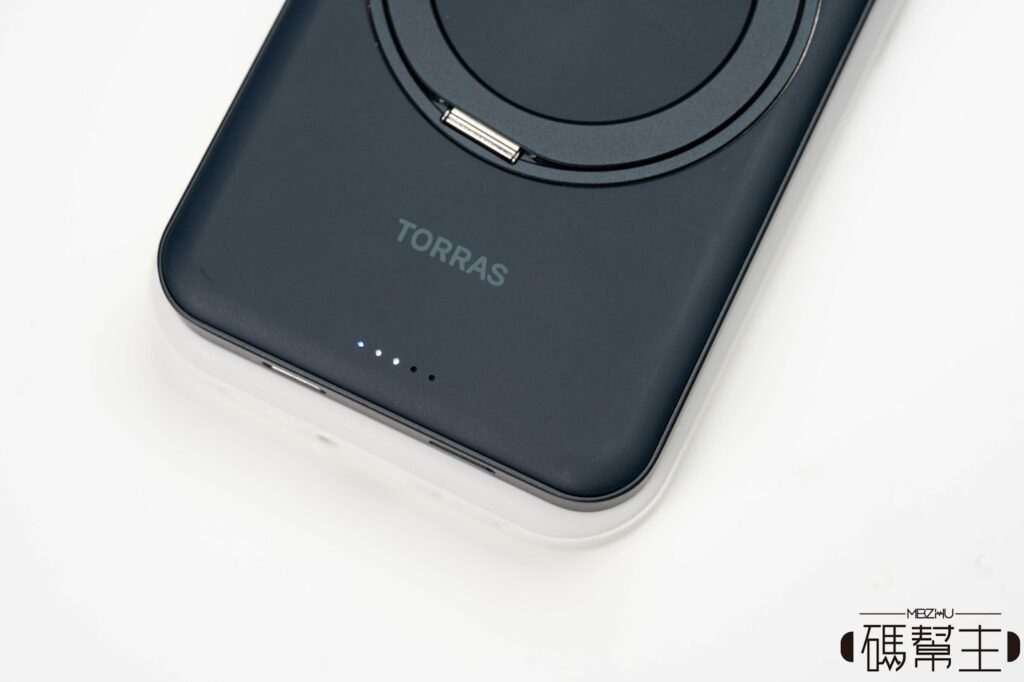 TORRAS Ostand 5000mAh 電量指示燈