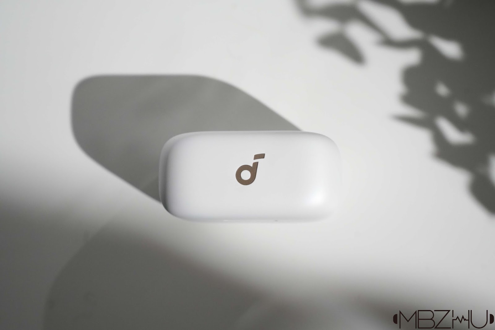 AeroClip 充電盒-2