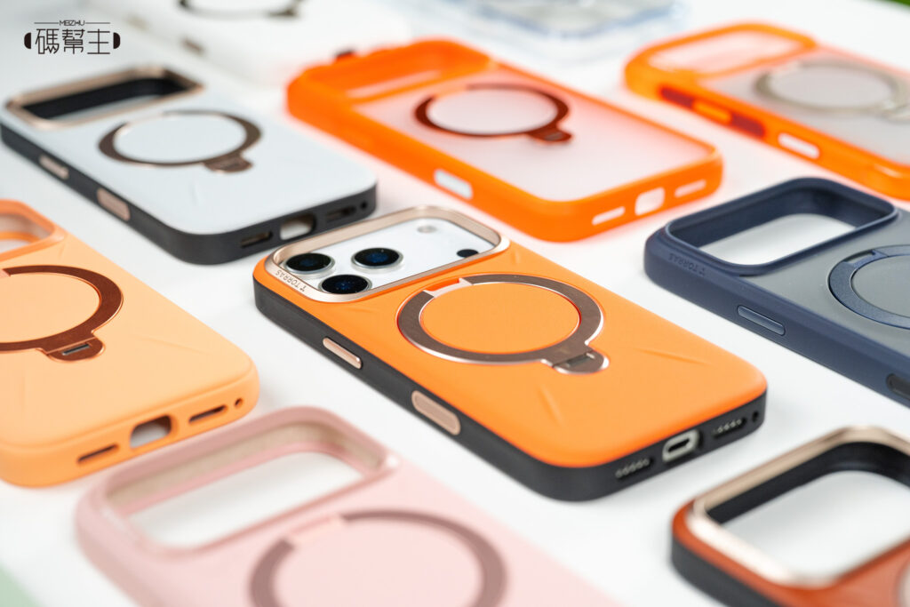 iPhone 17 最值得入手的手機殼？TORRAS Ostand Spin系列支架防摔手機殼開箱 3