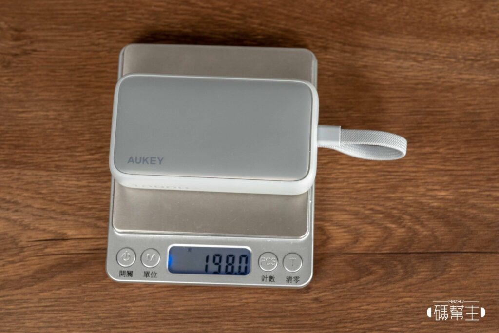 AUKEY PB-Y61 小冰棒重量